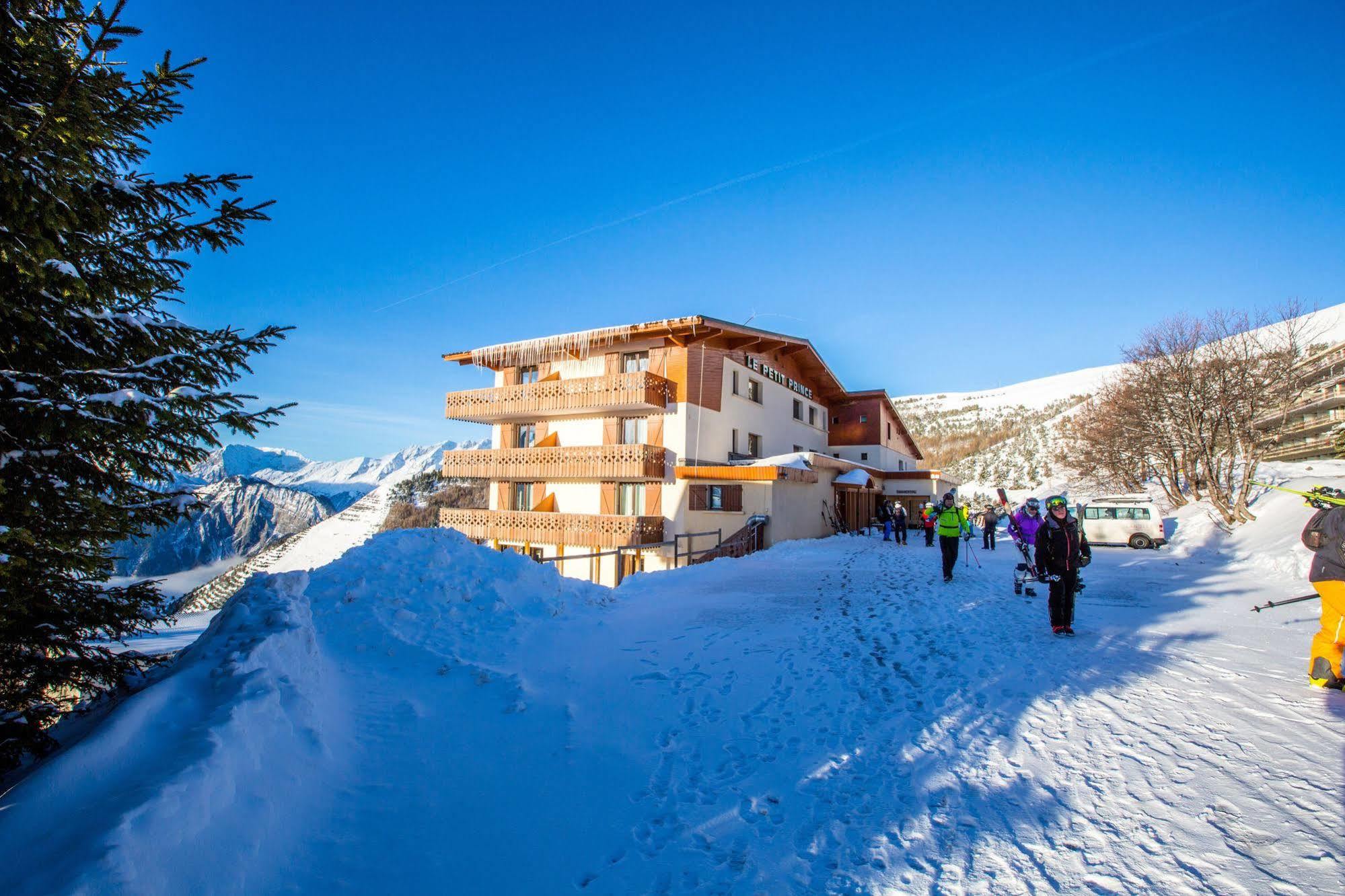 Langley Hotel Le Petit Prince Alpe d'Huez ภายนอก รูปภาพ