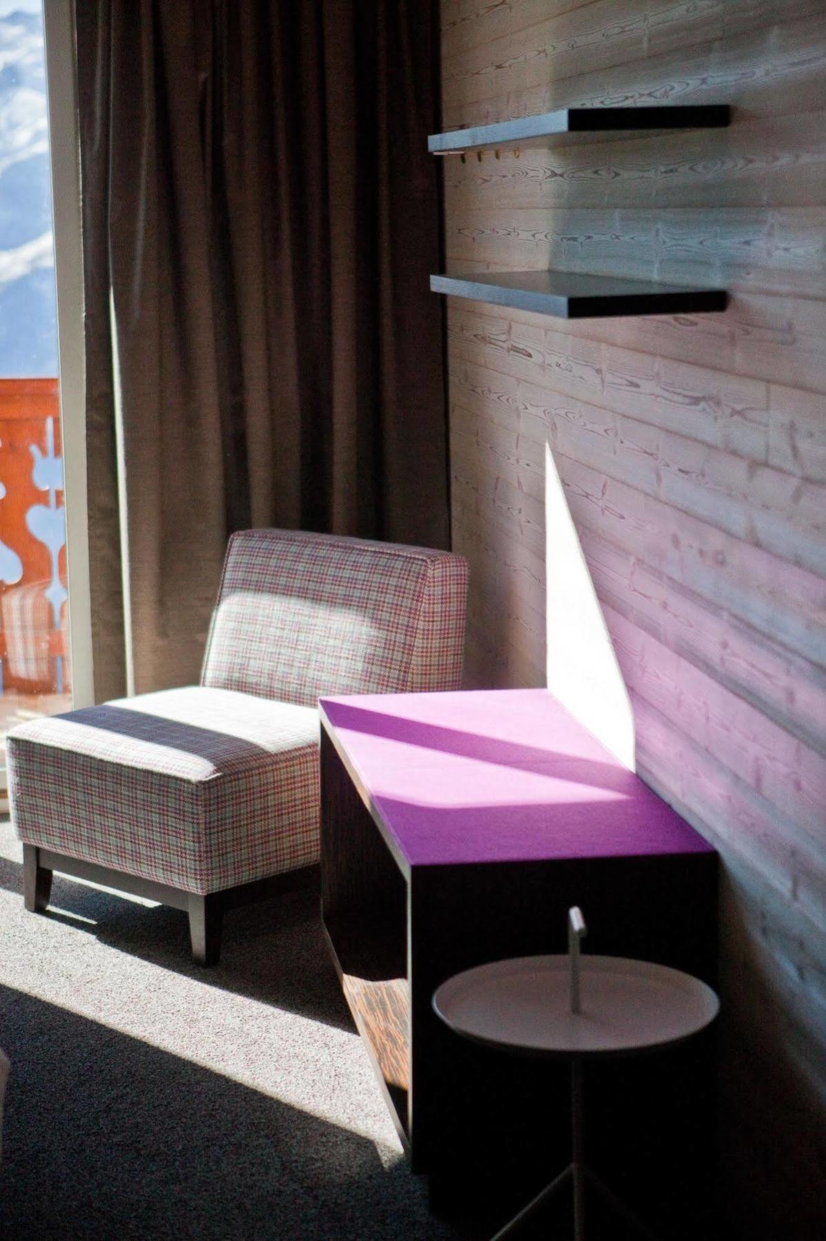 Langley Hotel Le Petit Prince Alpe d'Huez ภายนอก รูปภาพ